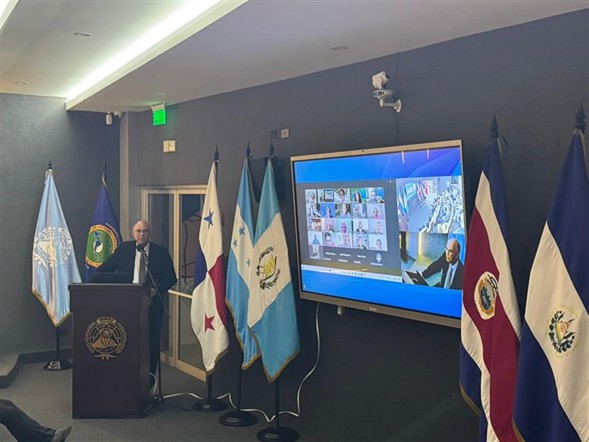 Ameno e Interesante encuentro con el Profesorado ICAP